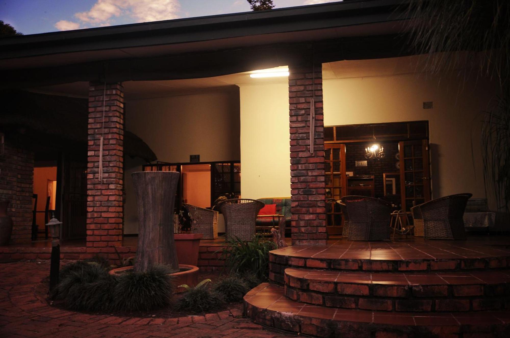 Mount Azimbo Lodge Louis Trichardt Exterior photo